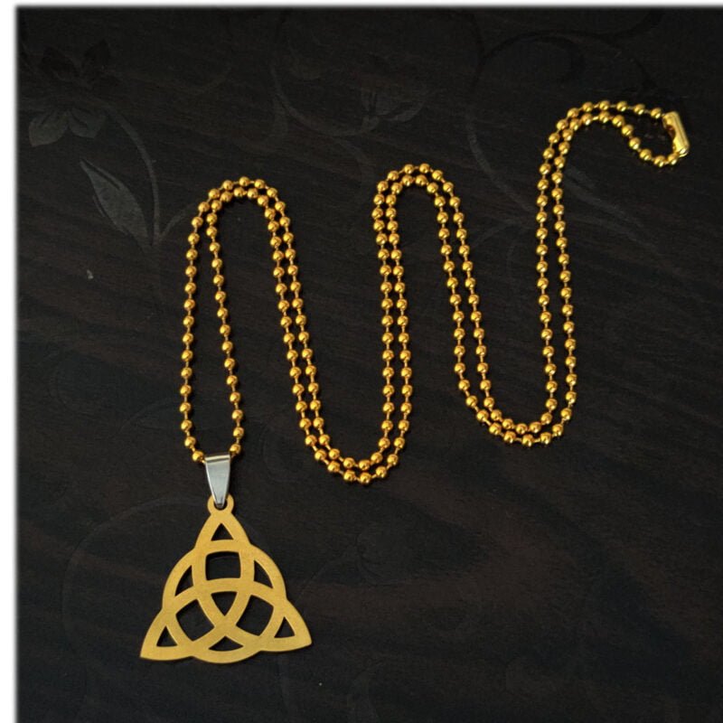 Celtic Knot Necklaces Gift